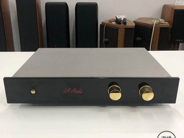 『澄橘』LA Audio C10 前級擴大機 黑《二手交換買賣》A71047