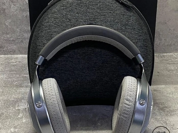 『澄橘』FOCAL CLEAR 旗艦 耳罩 耳機 盒裝 二手《歡迎折抵》A75795