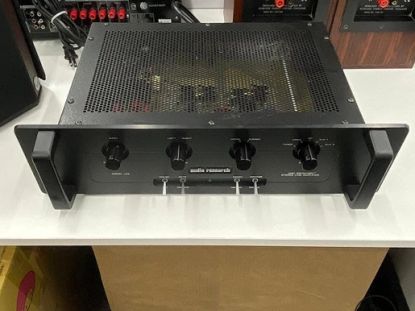 『澄橘』Audio Research LS3 前級 黑《二手交換買賣》A76103