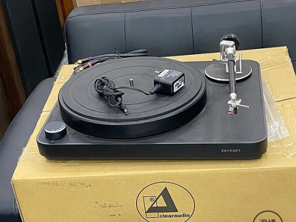 『澄橘』Clearaudio Concept Black MC 黑膠唱盤《二手交換買賣》A76871