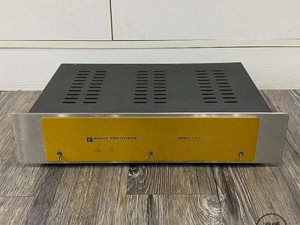 『澄橘』Sonic Frontiers SFD-1 Mk II 真空管解碼器 DAC《二手交換買賣》A80149