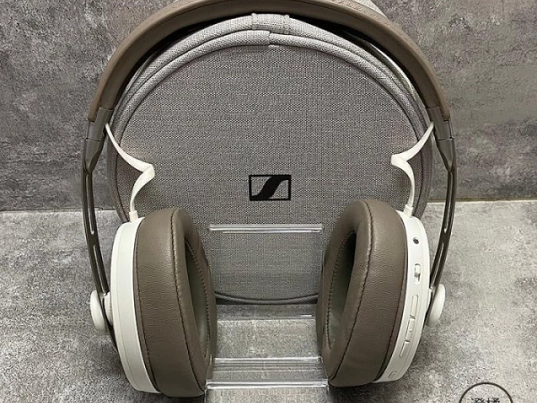 『澄橘』Sennheiser Momentum 3 Wireless 銀《二手 無盒裝 中古》A80683
