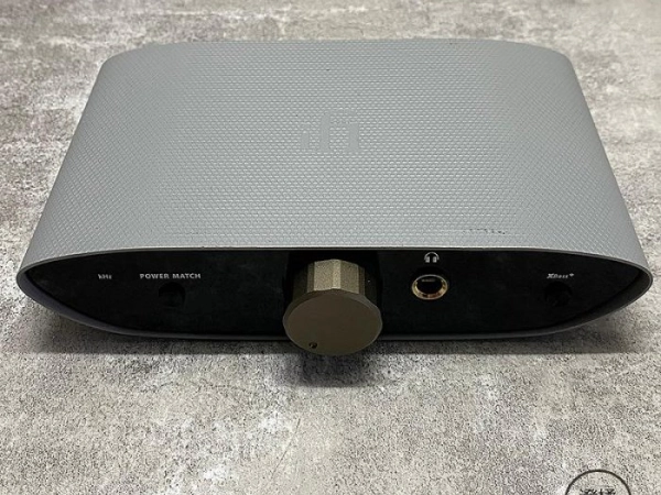 『澄橘』iFi Audio ZEN Air DAC 耳機擴大機 銀《二手3C 無盒裝 中古》A81934