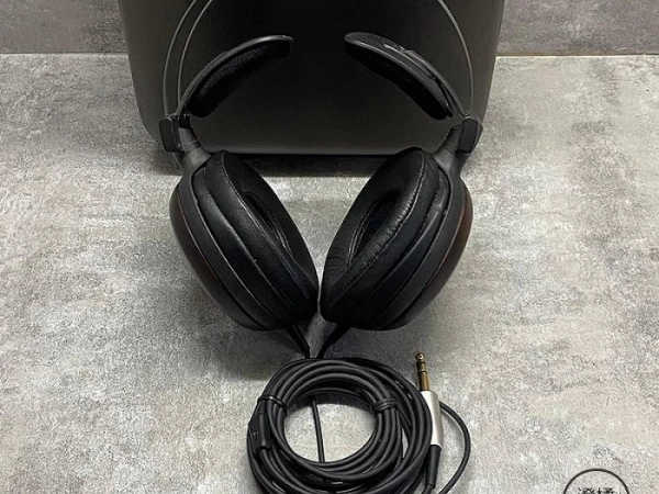 『澄橘』Auido-Technica 鐵三角 ATH-W5000 動圈式耳機 黑《二手3C 歡迎折抵》A82444