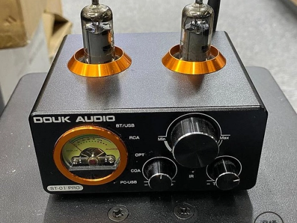 『澄橘』Douk Audio ST-01 Pro 藍芽 DAC 真空管綜合擴大機 100W X2 黑《二手》A83878
