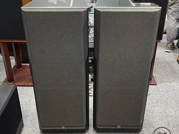 『澄橘』JBL XPL 200 4音路 旗艦落地喇叭 黑《二手交換買賣》A84747