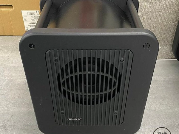 『澄橘』Genelec 7350A SAM 8吋 重低音喇叭 公司貨 黑《二手交換買賣》A84830
