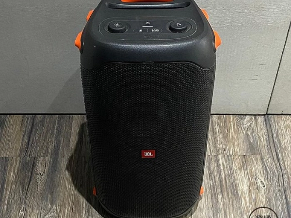 『澄橘』JBL PartyBox 110 便攜式派對藍牙音響 黑《二手交換買賣》A86425