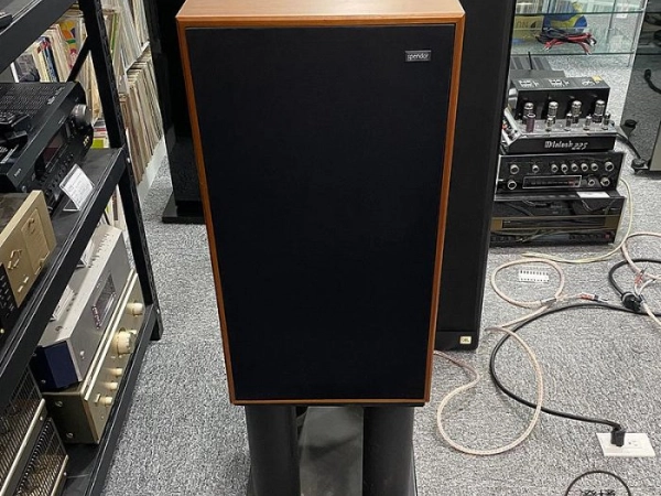 『澄橘』Spendor G1000大型 三音路喇叭 木紋《二手交換買賣》A86532