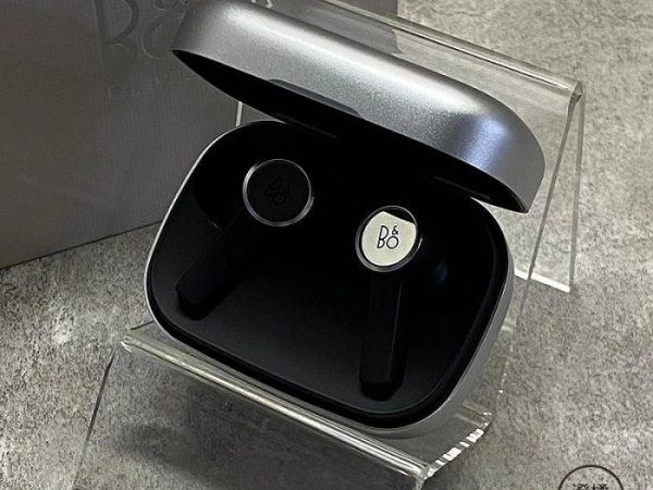 『澄橘』Bang & Olufsen B&O Beoplay Eleven 藍芽耳機 銀《二手 歡迎折抵》A86455