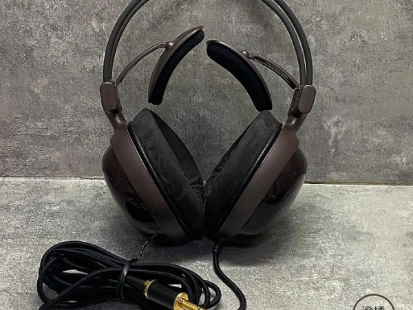 『澄橘』鐵三角 Audio-Technica ATH-W11JPN《二手 歡迎折抵》A87768