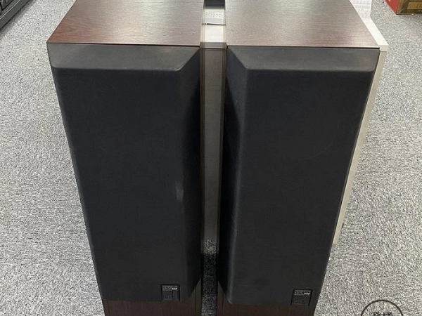 『澄橘』KEF 104/2 三音路 落地喇叭 一對 深木紋 1984年 高效率 92aB《二手交換買賣》A87937